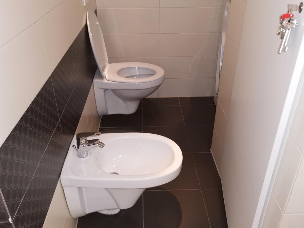 Sugar Apartman Ντέμπρετσεν Εξωτερικό φωτογραφία