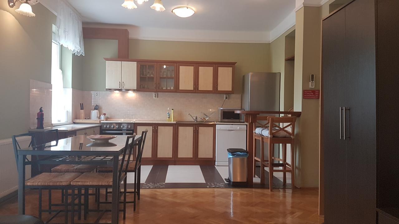 Sugar Apartman Ντέμπρετσεν Εξωτερικό φωτογραφία